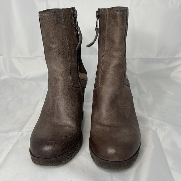 MJUS Wedge Leather Suede Panel Boots Taupe Brown Tan Over Ankle Side Zip Size 37 - Picture 3 of 12